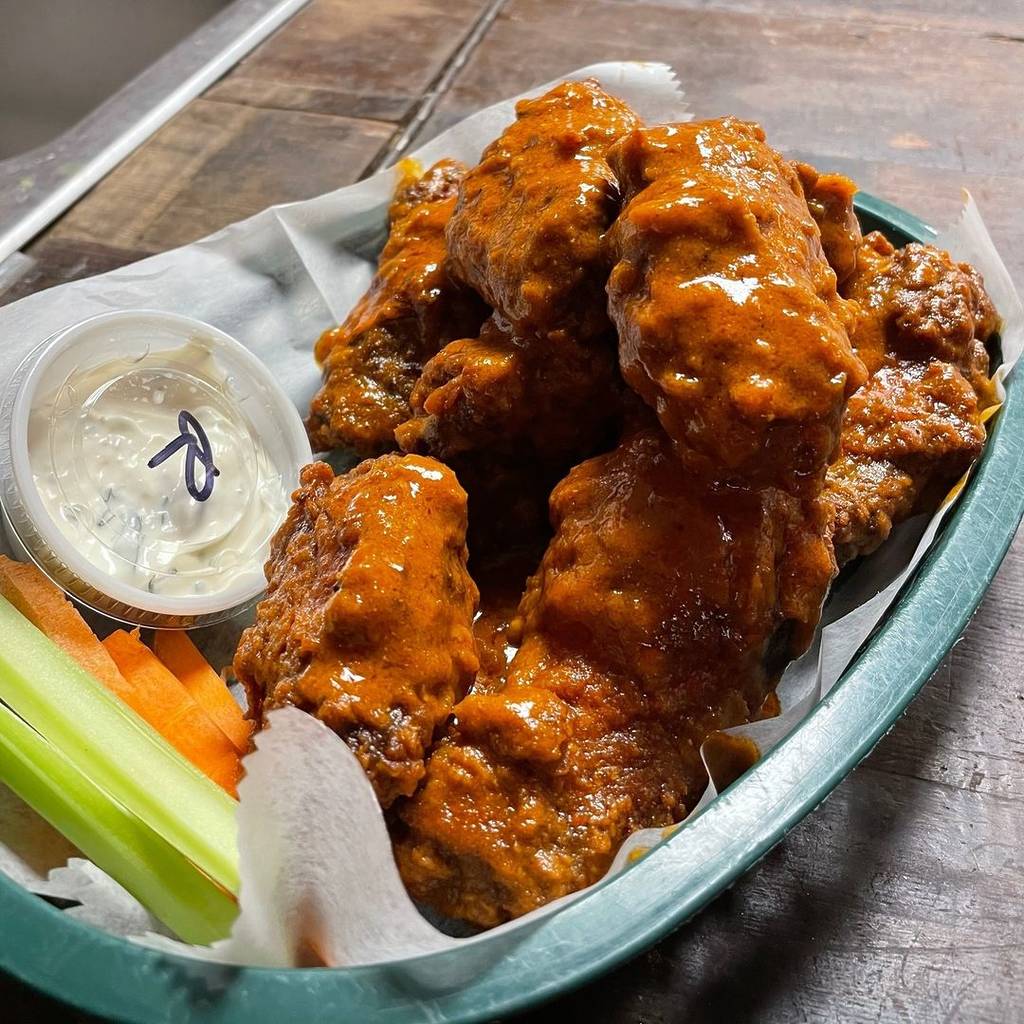 10 Best Chicken Wings In NYC Right Now (2025)