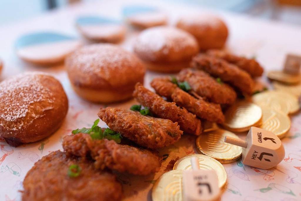 Hanukkah bazaar december 6th nyc