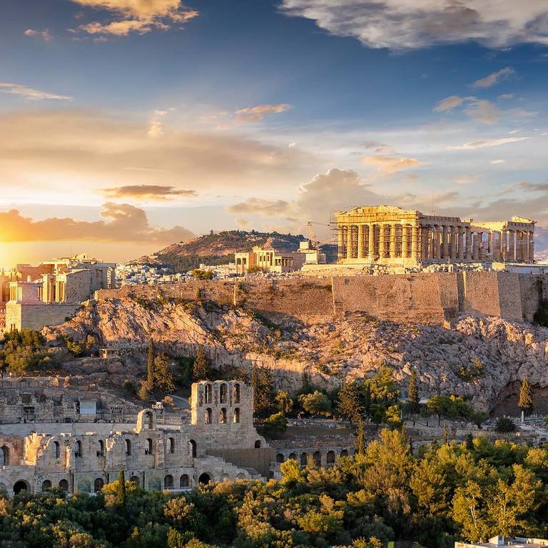 This Airline Is Offering Flights From NYC To Greece For Less Than 300