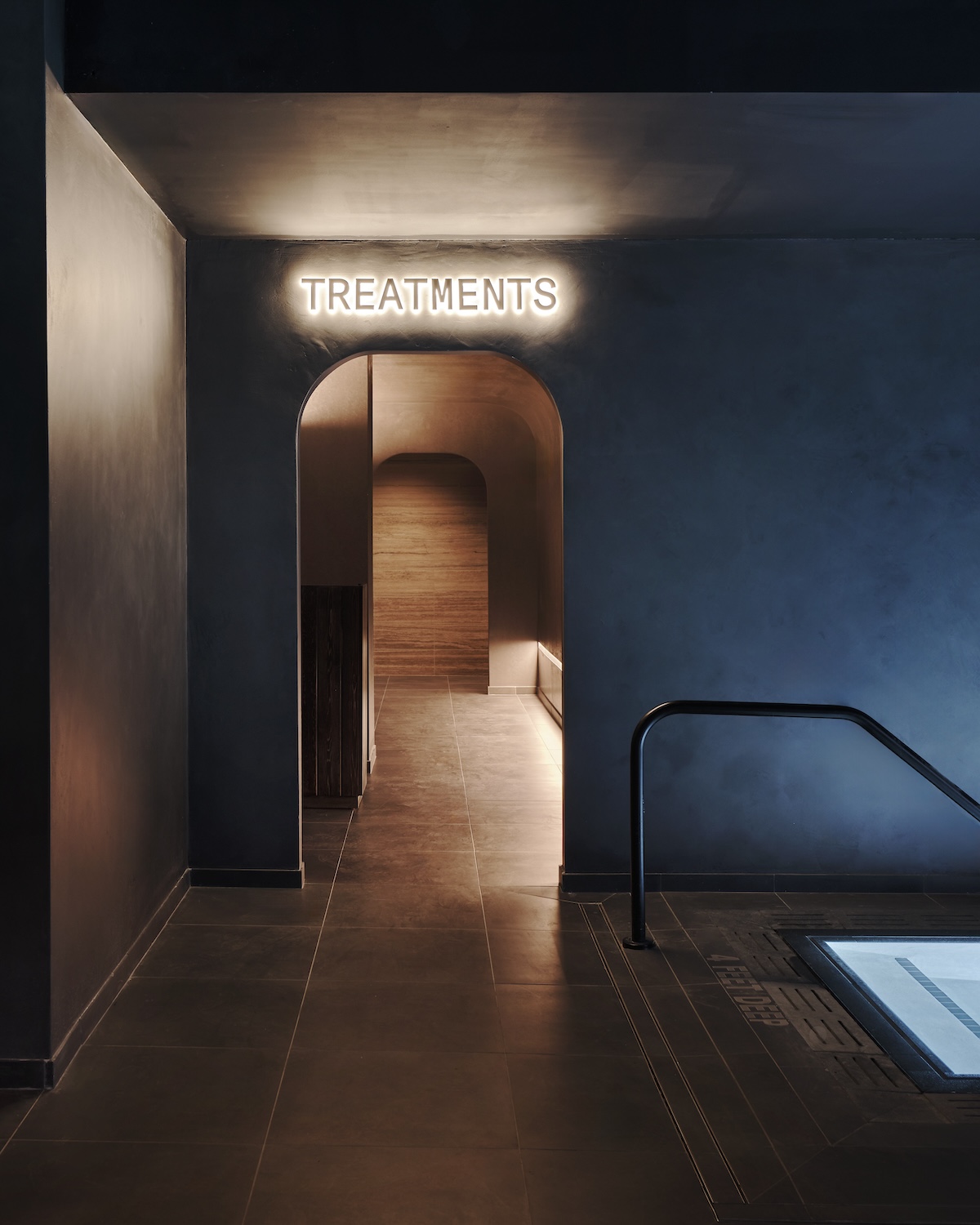 Manhattan Parking Garage Is Converted Into A Massive Bathhouse