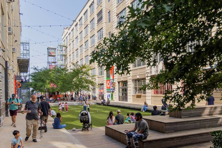 25 BEST THINGS TO DO IN BROOKLYN NYC visual data 2