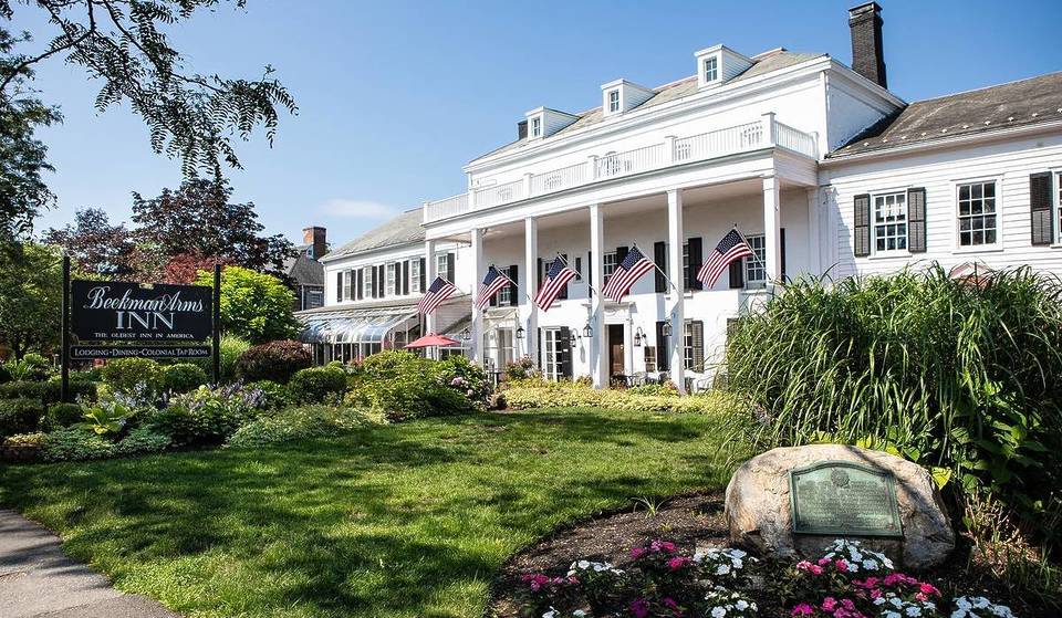 De oudste herberg van Amerika ligt op slechts 2 uur van NYC &#8211; beroemd om zijn koloniale charme, open haarden &amp; Founding Fathers