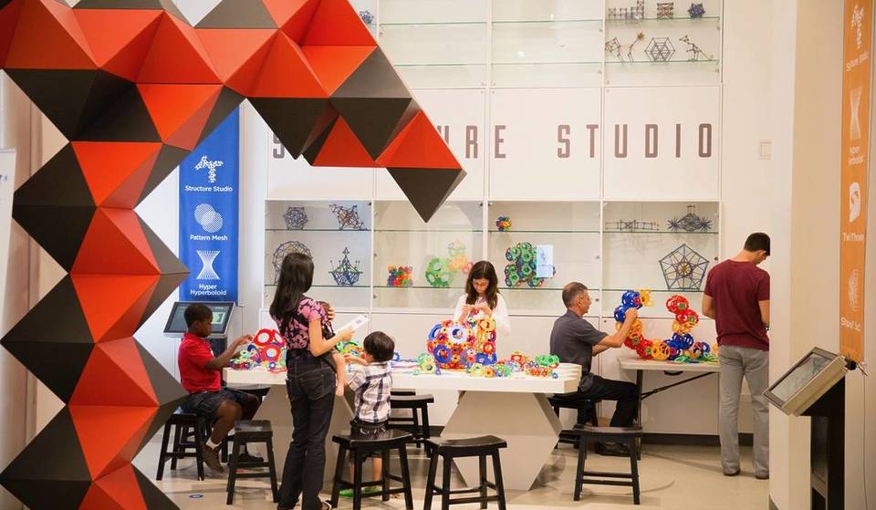 De 17 leukste dingen om met kinderen te doen in NYC – Nachtelijke museumbezoeken, decadente desserts, slijmerig plezier en meer