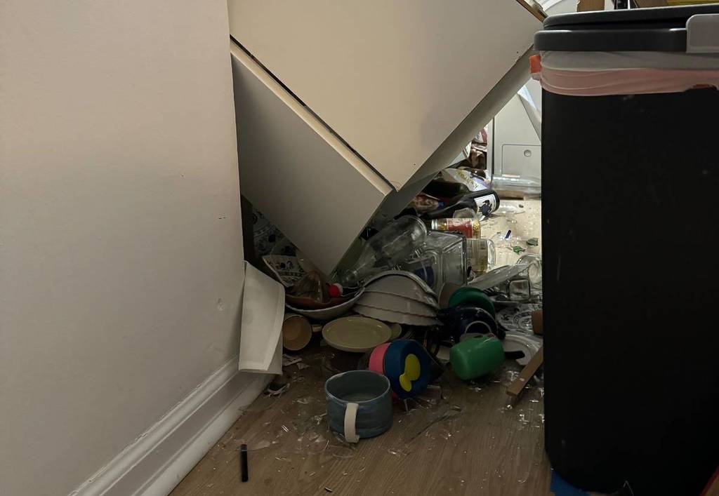 Kitchen Crash Brooklyn Apartment Kitchen Collapses In The Middle Of The Night