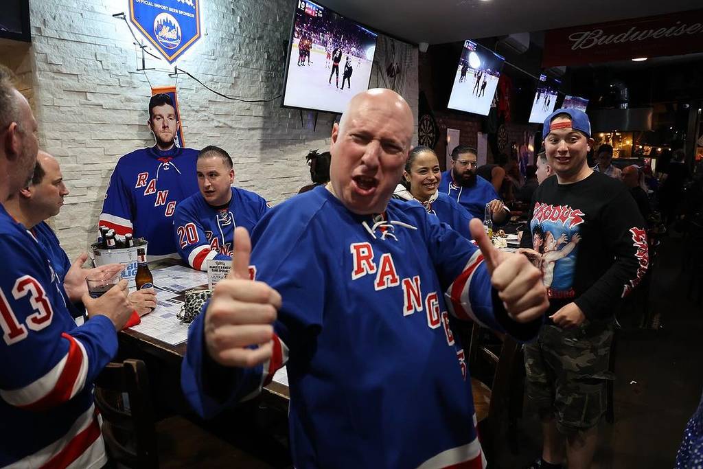 Where To Watch The New York Rangers Playoff Run In NYC where-to-watch-the-new-york-rangers-playoff-run-in-nyc