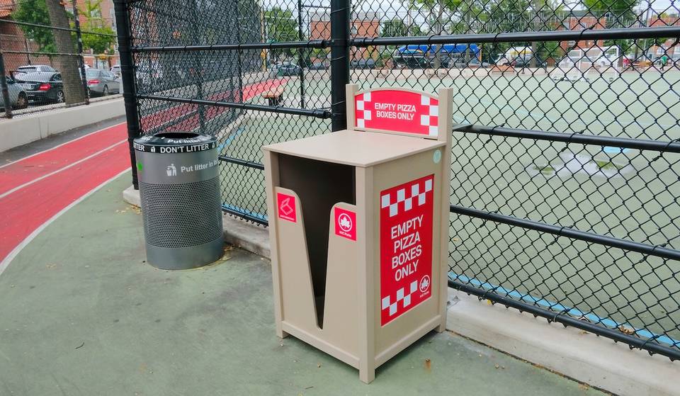 Nueva York demuestra que es la ciudad de la pizza número 1 con más contenedores de reciclaje de cajas de pizza
