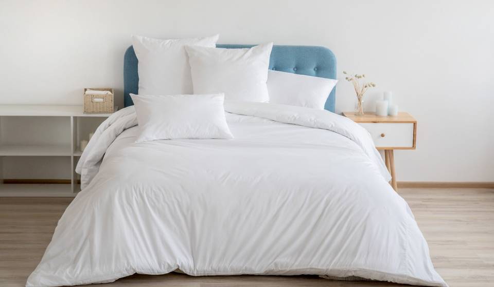The Worst U.S. City For A Good Night’s Sleep Has Been Revealed & It’s Not The City That Never Sleeps