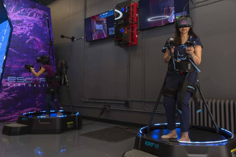 8 Captivating VR Experiences In NYC To Step Into Right Now