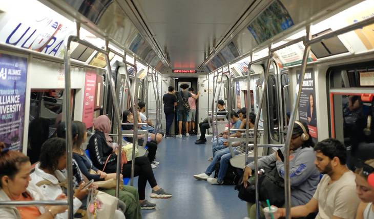 Trem suspenso: Problemas persistem em todas as linhas na tarde de quarta-feira após uma falha no interruptor