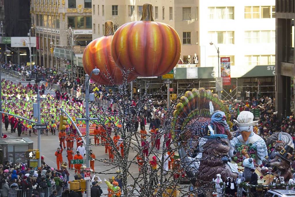 The Best NYC Hotels Near The Macy's Thanksgiving Day Parade