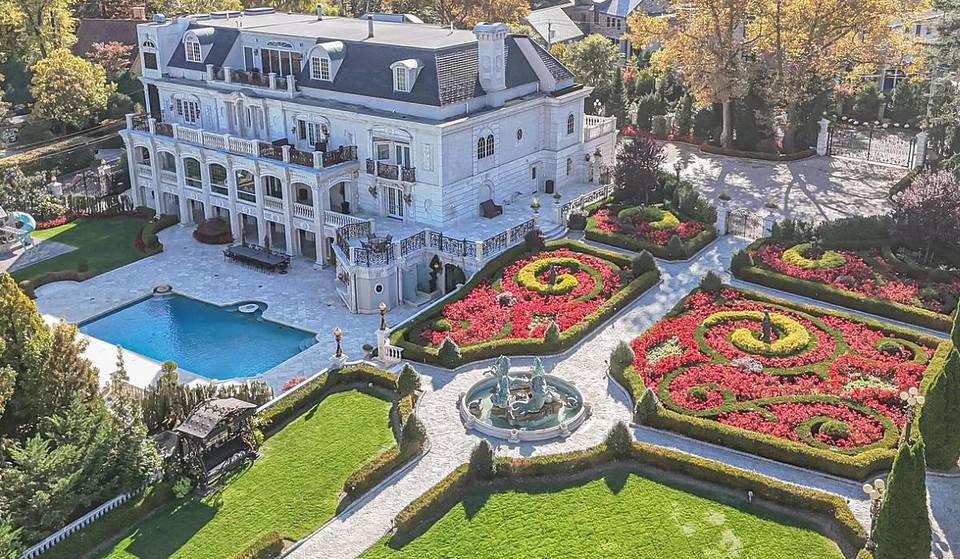 Voormalig Staten Island herenhuis van maffiabaas Paul Castellano op de markt voor maar liefst $18 miljoen