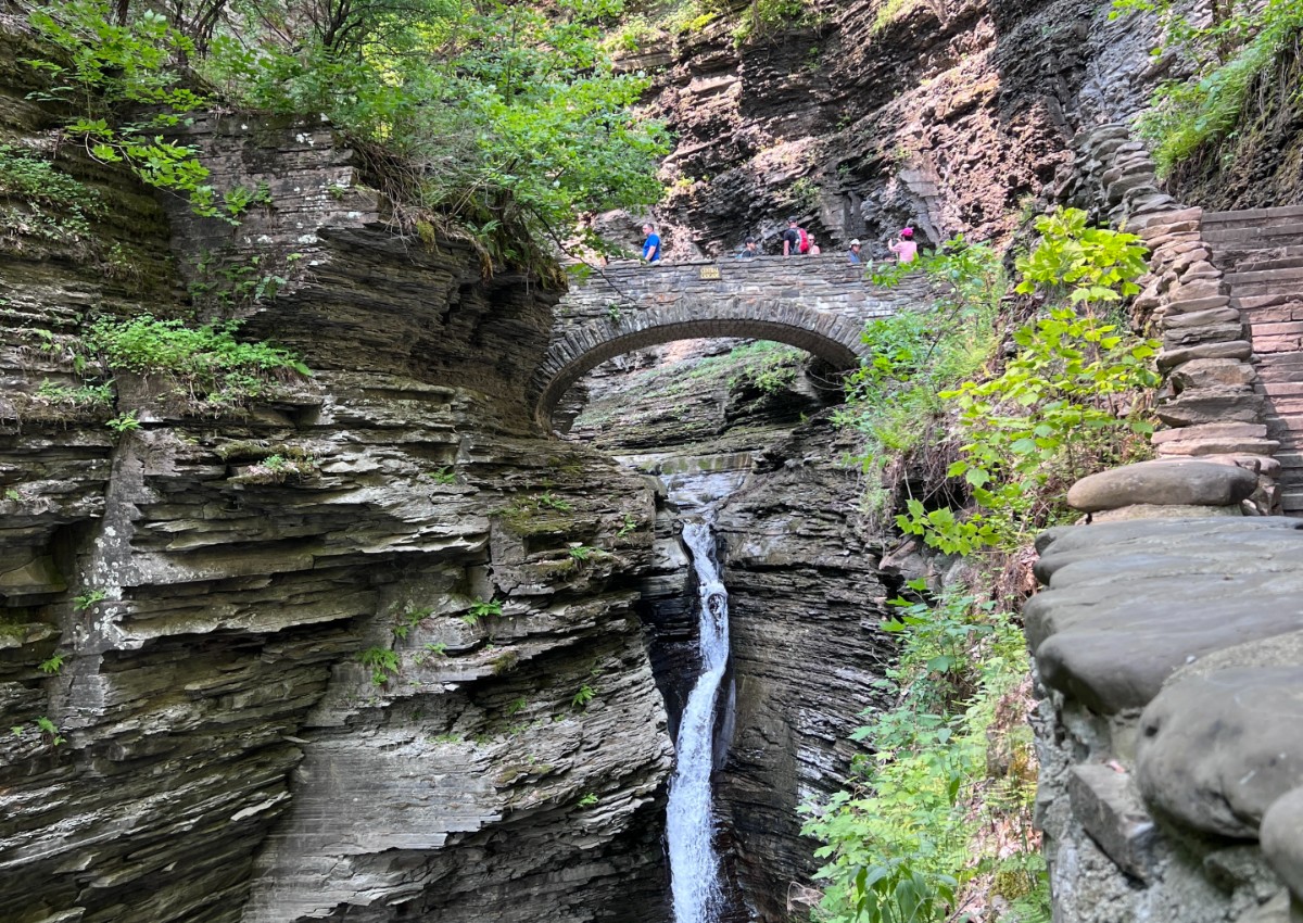 Watkins Glen es una impresionante escapada a Nueva York con 19 cascadas, image size:1200x850