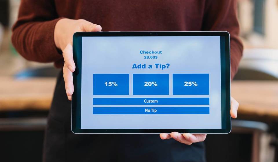 9 em cada 10 americanos acham que a cultura da gorjeta está &#8220;fora de controle