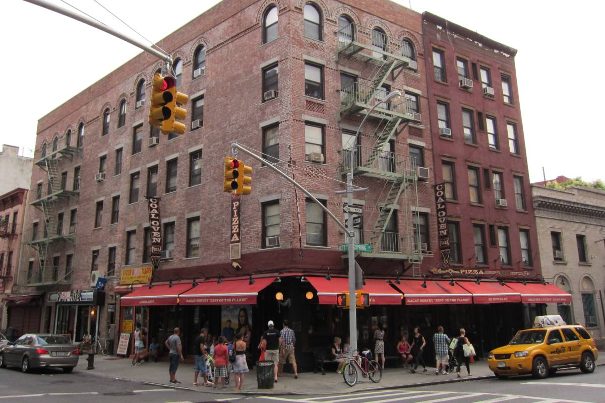 Lombardi s Has Served Manhattan s Little Italy For 120 Years