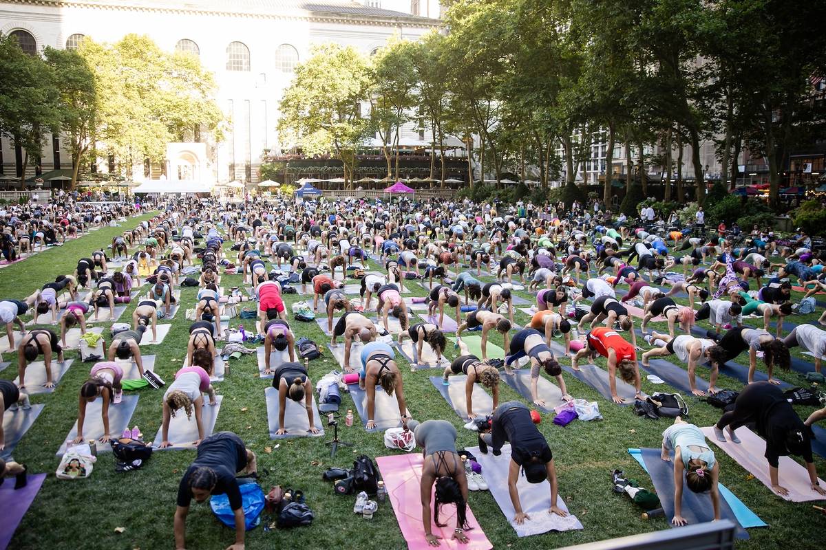 Bryant Park’s massive free outdoor yoga series returns this May—see the ...