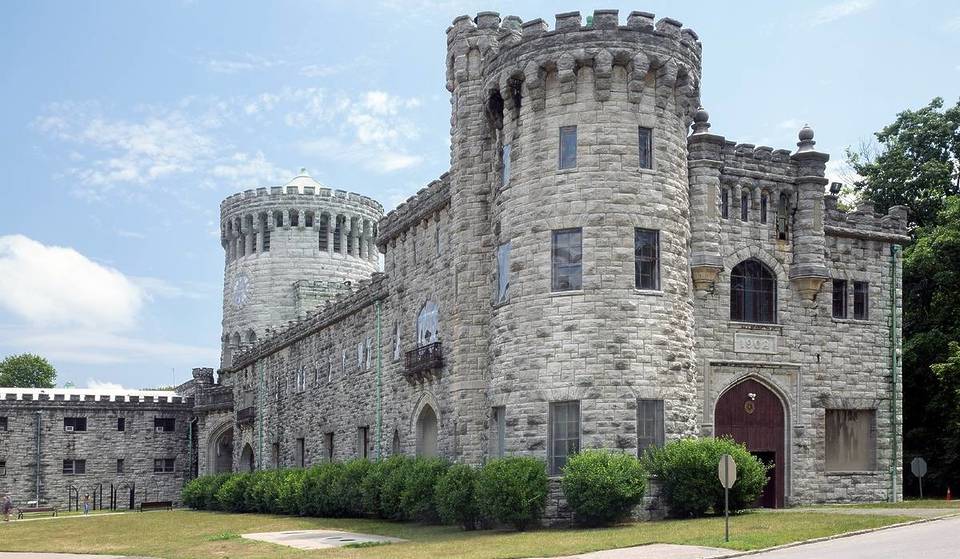 This Gilded Age Castle Once Belonged To American Royalty—And It’s Less Than A 2 Hour Drive From NYC