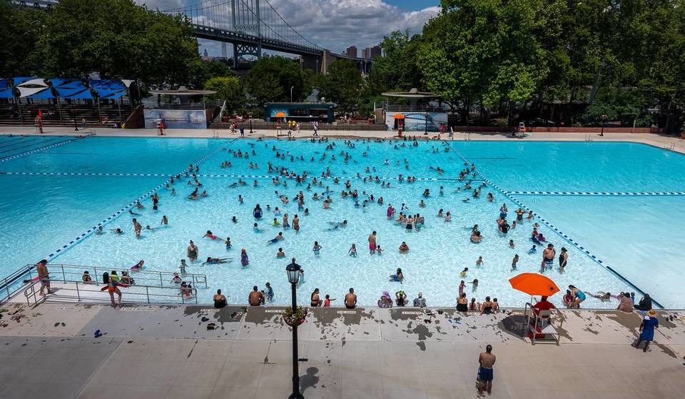 Les piscines publiques extérieures gratuites de New York rouvrent ce week-end. Voici les meilleures à visiter en premier.