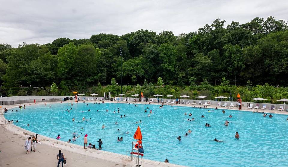 A primeira piscina do Central Park em 4 anos no Davis Center de US$ 160 milhões tem tempos de espera de 3 horas – Dicas e alternativas para seu próximo mergulho