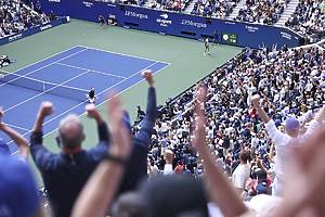 Fans cheer for Taylor Fritz during a men's singles championship match at the 2024 US Open on Sunday, Sep. 8, 2024 in Flushing, NY. (Dustin Satloff/USTA)