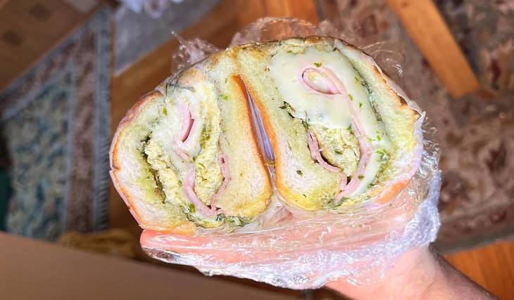 El mejor sándwich de desayuno de Nueva York está aparentemente en Brooklyn, y ni siquiera es un B.E.C.