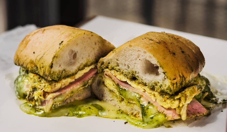 De beste ontbijtsandwich in de staat New York ligt blijkbaar in Brooklyn &#8211; en het is niet eens een B.E.C.