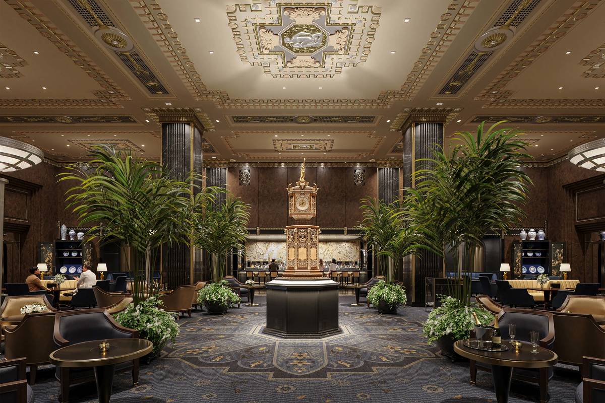 Waldorf Astoria New York lobby with clock