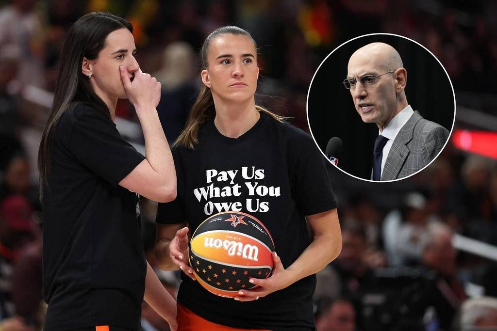 La imagen muestra la protesta por los ingresos de la WNBA durante el Partido de las Estrellas
