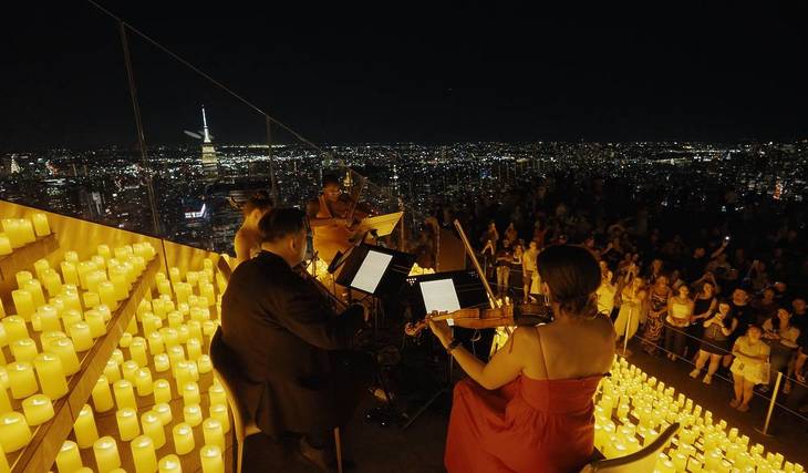 You Can Now Experience Stunning Pop-Up Candlelight Concerts At Edge NYC