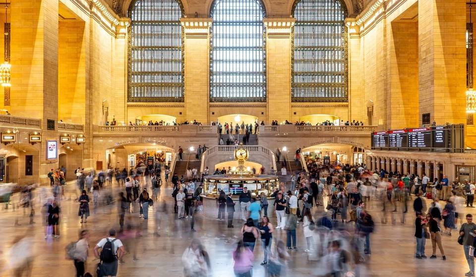 There’s A Hidden Makeout Room Inside Grand Central—And Most New Yorkers Don’t Know It Exists