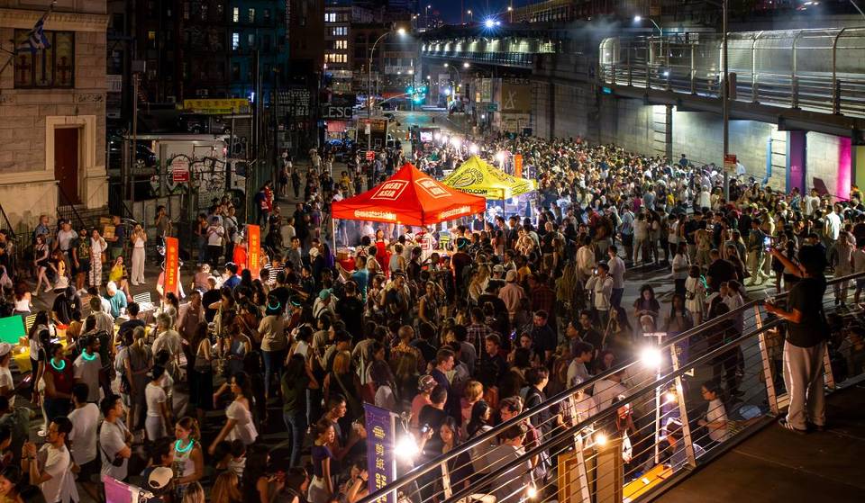 You Only Have 2 More Chances To Visit Chinatown’s Iconic Night Market — With Sizzling Street Food &#038; Traditional Folk Art Under The Manhattan Bridge