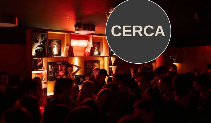 Deze nieuwe datingapp gebruikt gemeenschappelijke vrienden om je te matchen en geeft aanstaande vrijdag een feestje in NYC