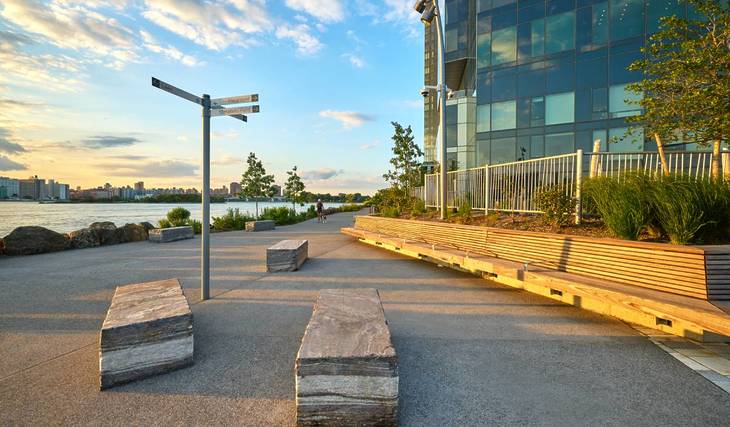 A Stunning New 58K-Square-Foot Park Opens On The Astoria Waterfront — With Views Locals Haven’t Seen In Decades