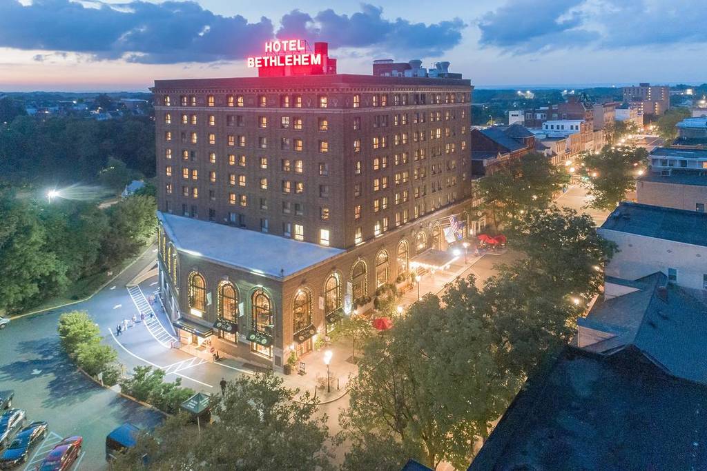 Een eeuwenoud hotel dat ooit WOI soldaten huisvestte is zojuist uitgeroepen tot het beste in Amerika – en het ligt op slechts 90 minuten van NYC