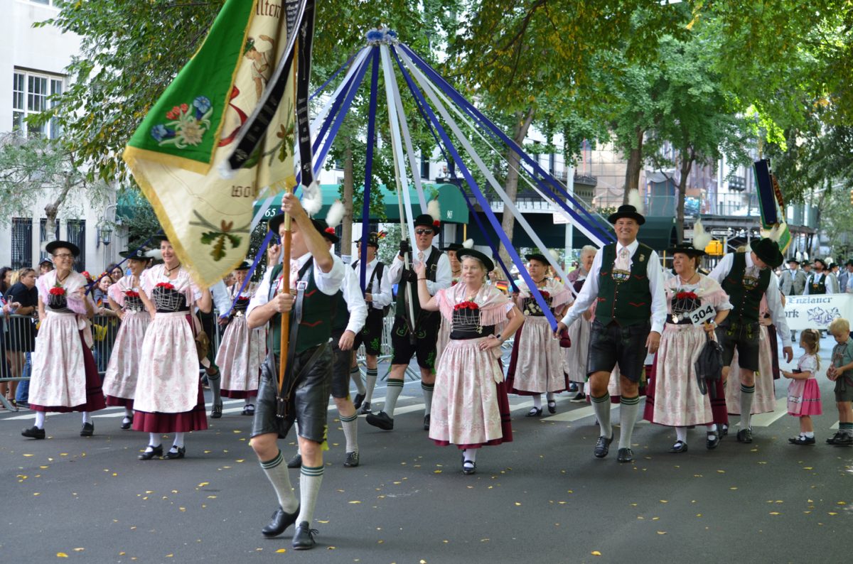 Maypole float at the German-American Steuben Parade