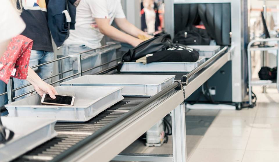 Le nouveau programme de la TSA permet aux voyageurs internationaux de ne pas être soumis à un nouveau contrôle dans les aéroports, ce qui réduit de moitié les temps d&rsquo;attente.