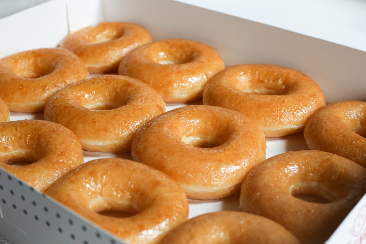 Dozen Krispy Kreme Original Glazed Doughnuts