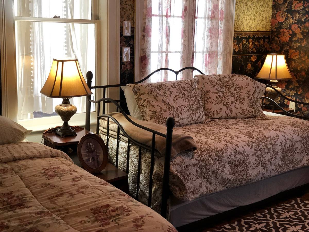 Esther's room at the Shanley Hotel