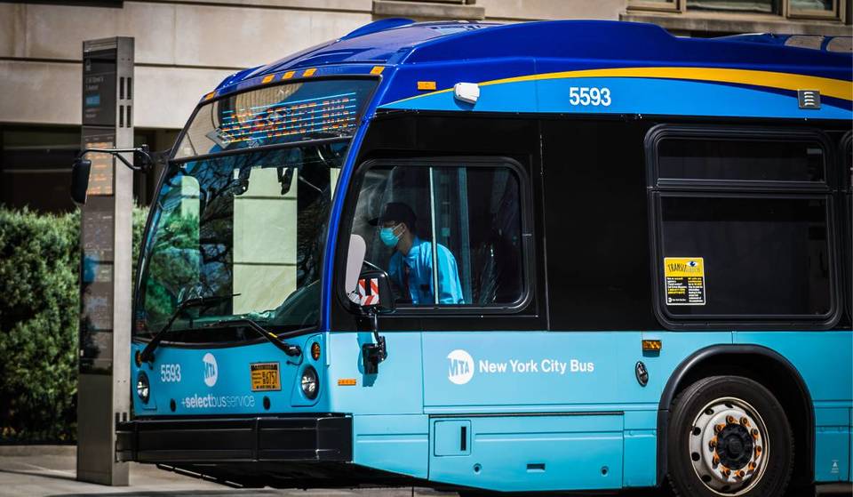 Foi revelada a rota de ônibus mais lenta de Nova York, e ela se move tão rapidamente quanto a média dos corredores