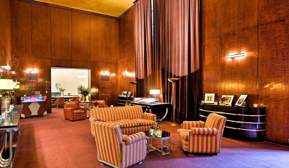 Escondido acima do público: O apartamento secreto do Radio City Music Hall na década de 1930 &#8211; Glamour incólume que você ainda pode visitar hoje