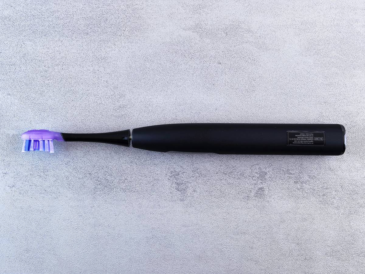 Electric toothbrush
