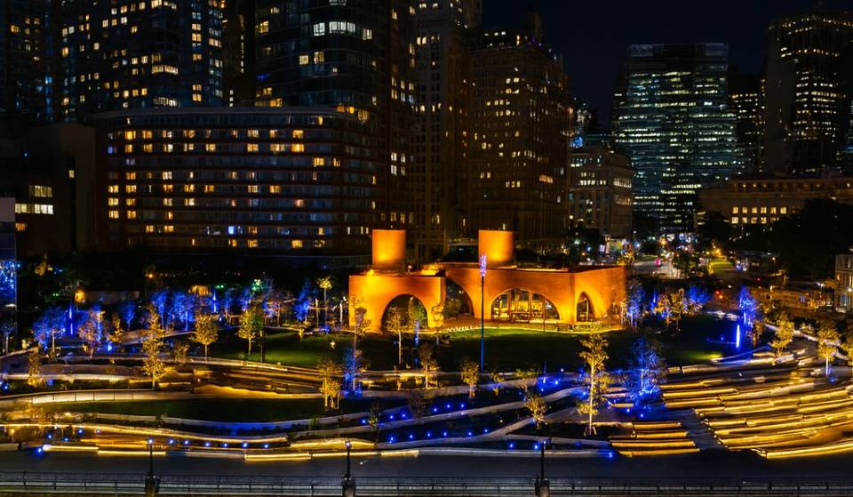 Ein kostenloses Lichtfestival mit über 20 Installationen erobert im September den Waterfront Park in New York