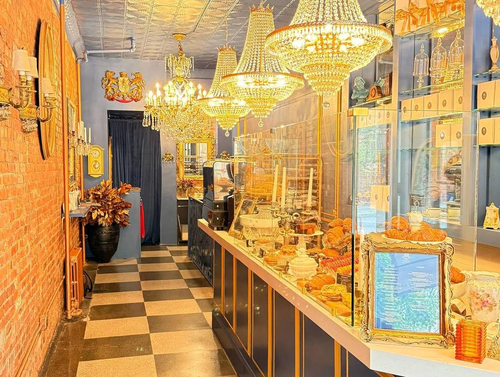 Das Innere der Bäckerei Délice de Bernay im West Village, NYC