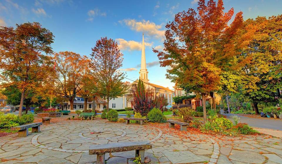 Una piccola città di New York chiamata &#8220;La colonia artistica dei Catskills&#8221; è una delle migliori cittadine degli Stati Uniti per il foliage autunnale