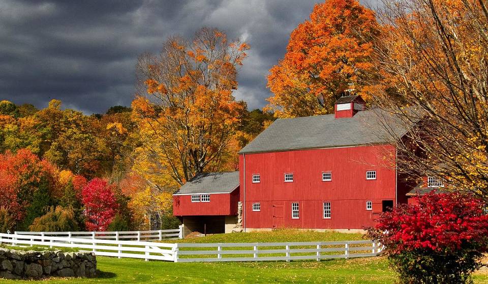 Dit idyllische stadje in Connecticut met minder dan 8.000 inwoners is een van de beste herfstuitstapjes in de VS