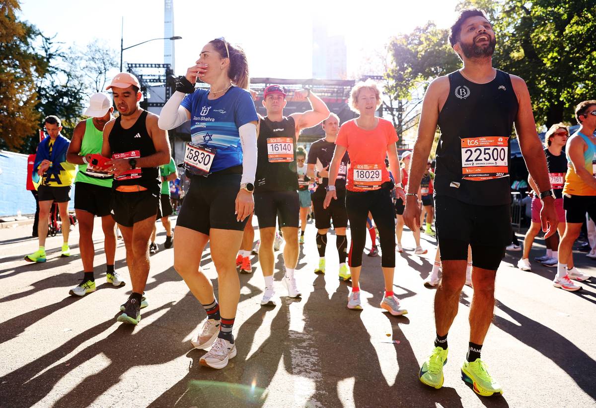 NYC Marathon Runners Can Get Over 30 Freebies In NYC Right Now Free nyc-marathon-runners-can-get-over-30-freebies-in-nyc-right-now-free