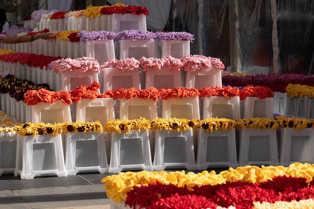 Des fleurs exposées dans la boutique CJ Hendry de SoHo