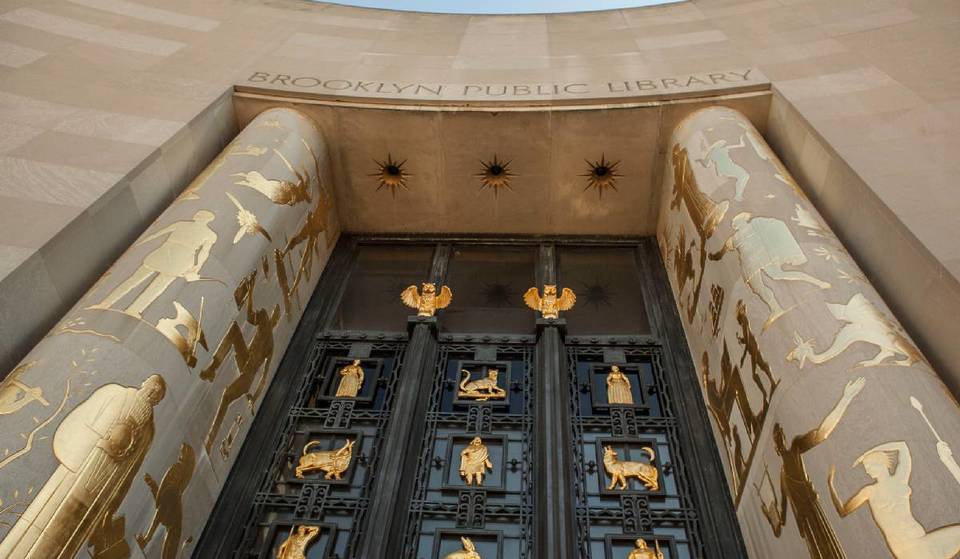NYCs unerwartetes Gratisangebot: Die Brooklyn Library bietet Ihnen die Möglichkeit, Original-Meisterwerke auszuleihen