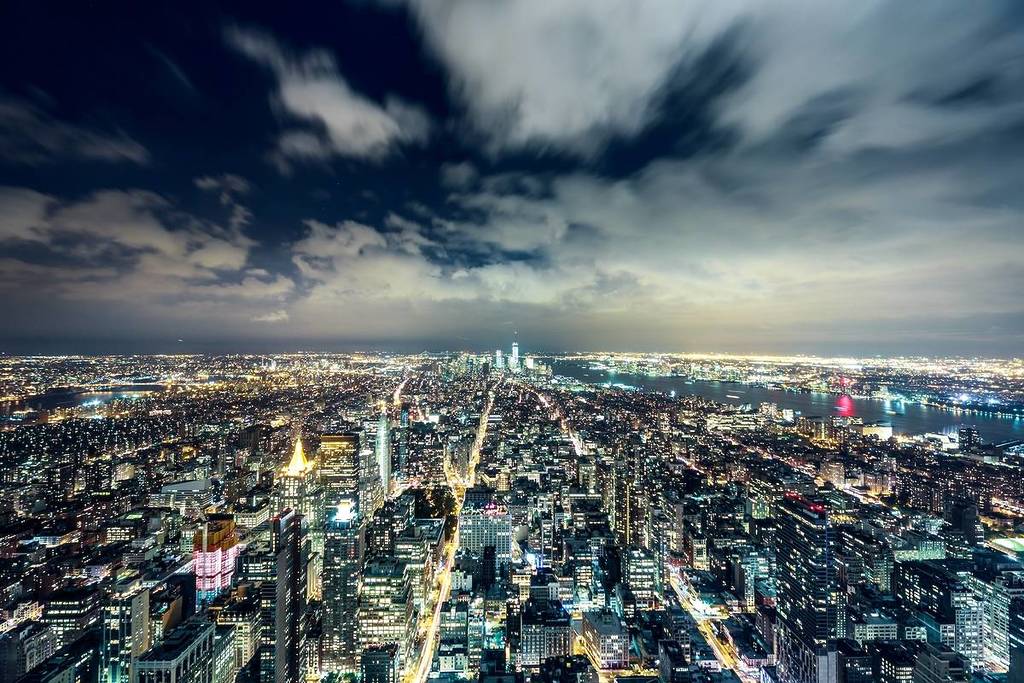 New York di notte. Vista aerea.