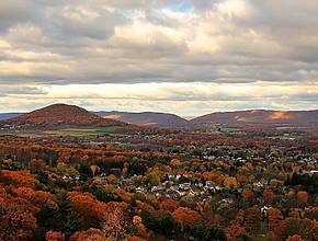 Meet Pennsylvania’s ‘Mountain City’ — A Poconos Town With A Historic Mining Village, Scenic Mountain Views, And An Unexpected Arts Scene
