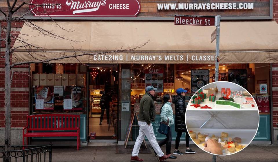El icónico Murray’s Cheese de Nueva York presenta su primer escaparate navideño y es una maravilla invernal llena de queso.